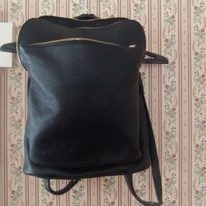 Black leather Convertible back pack/purse